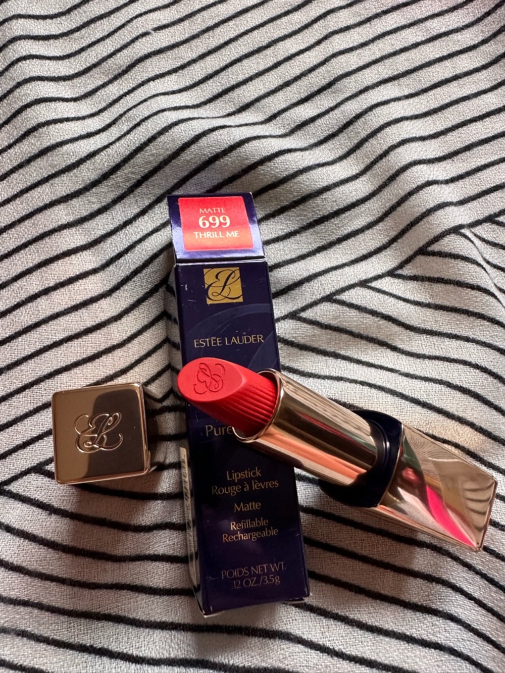 Estée Lauder Pure Color Lipstick - 699 Thrill Me